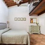 La Valle A Polvereto Farm stay